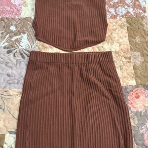 Ribbed Midi Dress in Brown